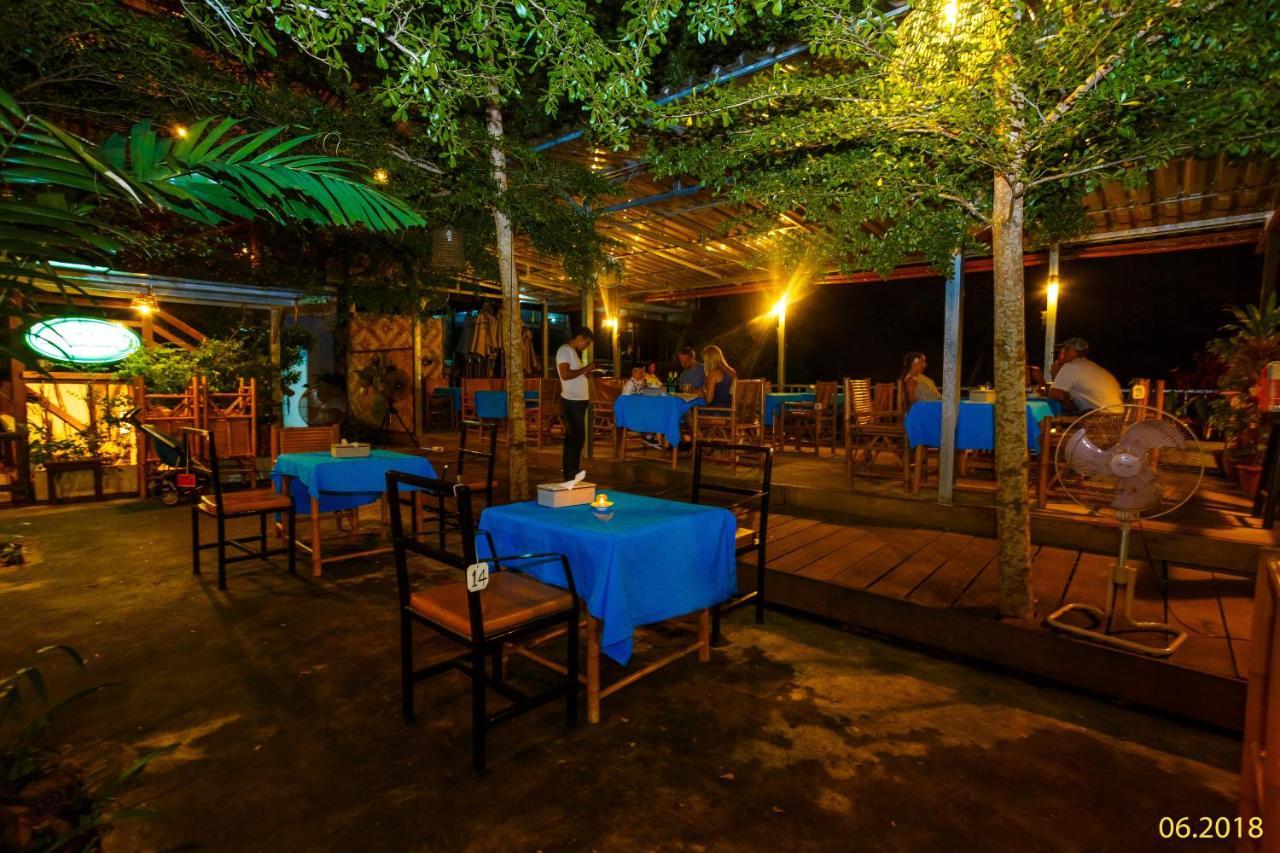 The Aristo Beach By Holy Cow 212 Phuket Esterno foto