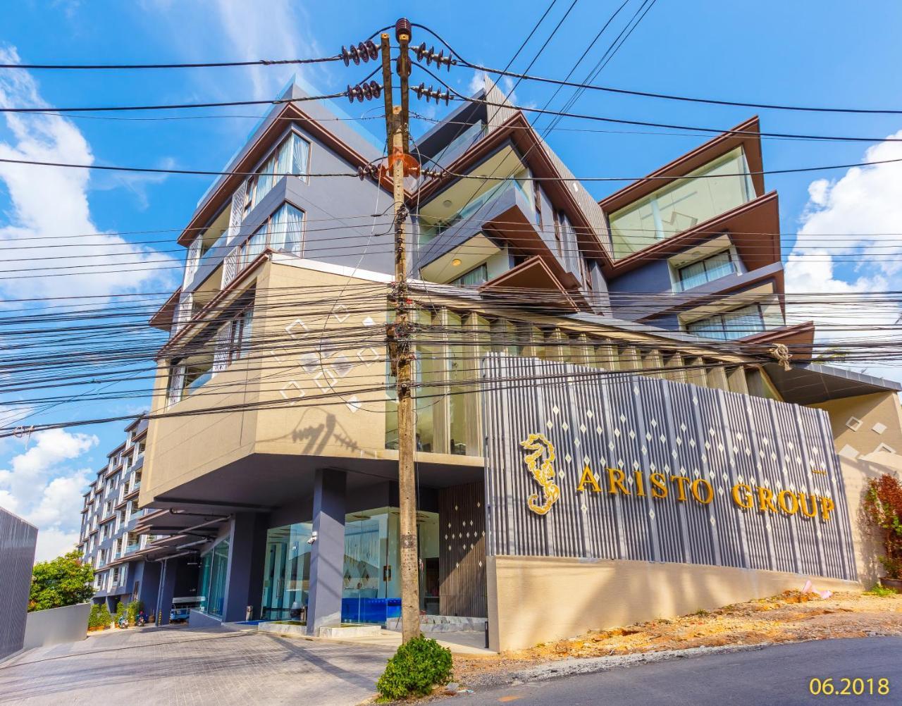 The Aristo Beach By Holy Cow 212 Phuket Esterno foto
